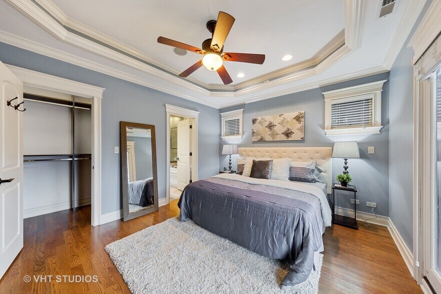 Primary Bedroom - 3247 N Clifton Ave