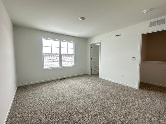 Building Photo - 2274 Barbera Dr