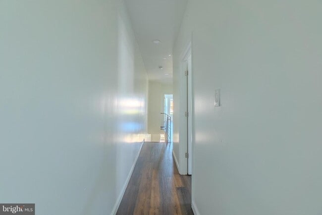 Building Photo - 5512 Locust St