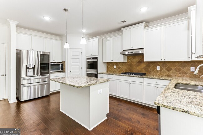 Building Photo - 1307 Trident Maple Chase