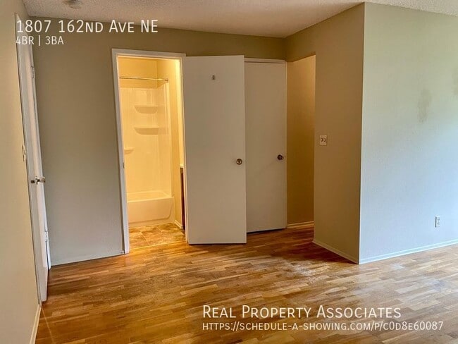 Building Photo - 1807 162nd Ave NE