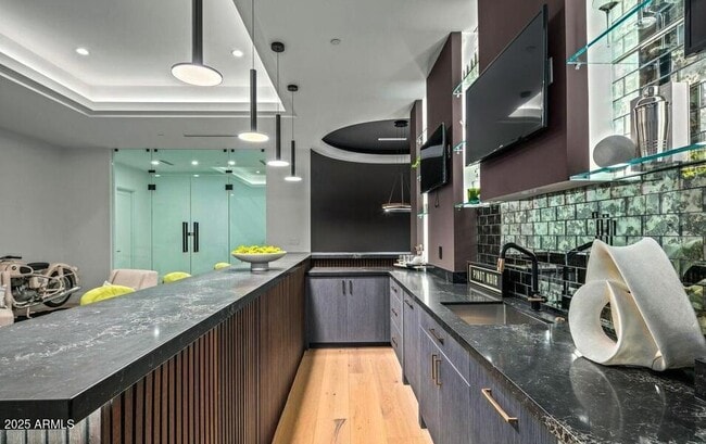 Building Photo - 4880 E Lone Mountain Rd N