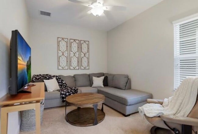 Building Photo - 13012 Deep Blue Pl