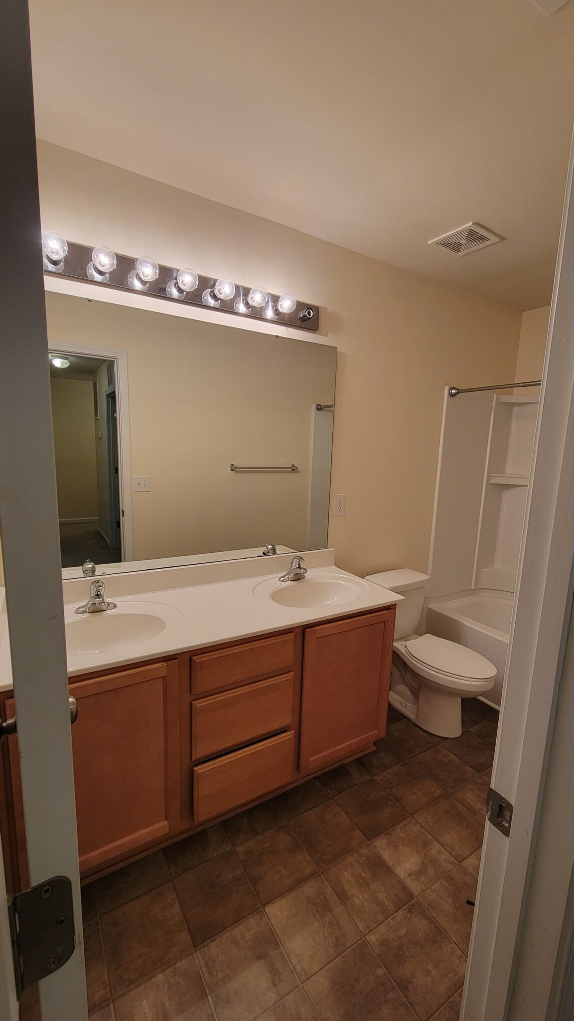 Building Photo - 6824 Creft Circle