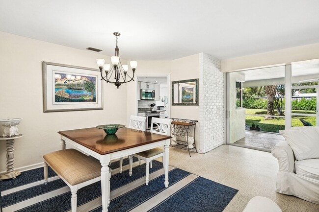 Building Photo - 5550 Osprey Dr