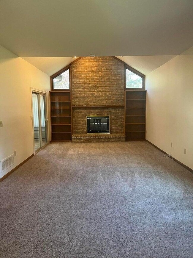 Building Photo - 7609 Johntimm Ct