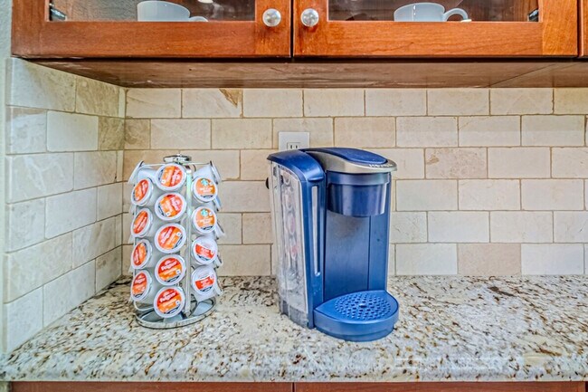 Building Photo - 3404 American Dr