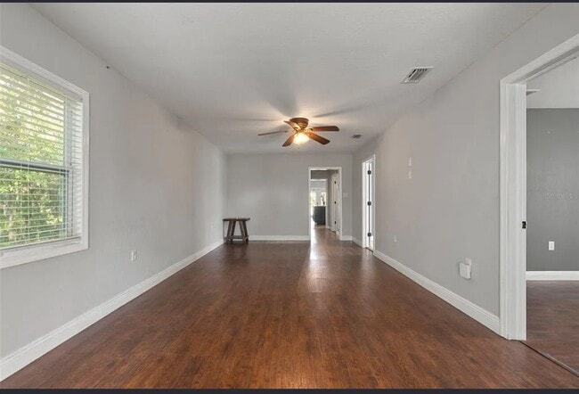 Building Photo - 3106 E Trapnell Rd