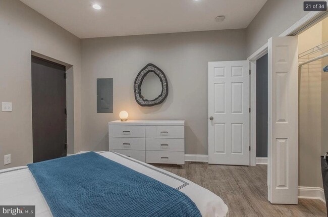 Building Photo - 3221 Noble St