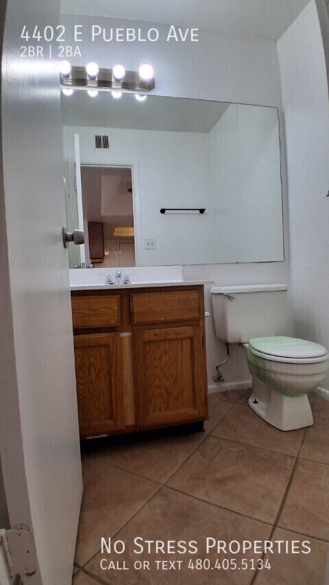 Building Photo - 4402 E Pueblo Ave