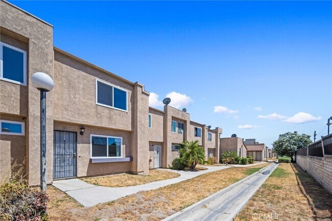 Primary Photo - 1480 Marshall E Blvd