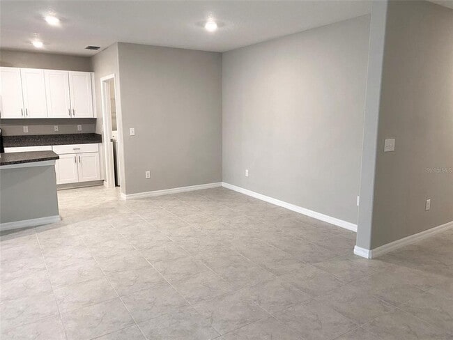 Building Photo - 4124 Hanover Dr