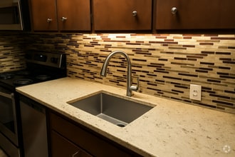 Building Photo - 3 bedroom duplex in North Davis