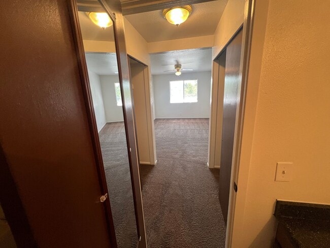Building Photo - 4689 S Brookwillow Cv
