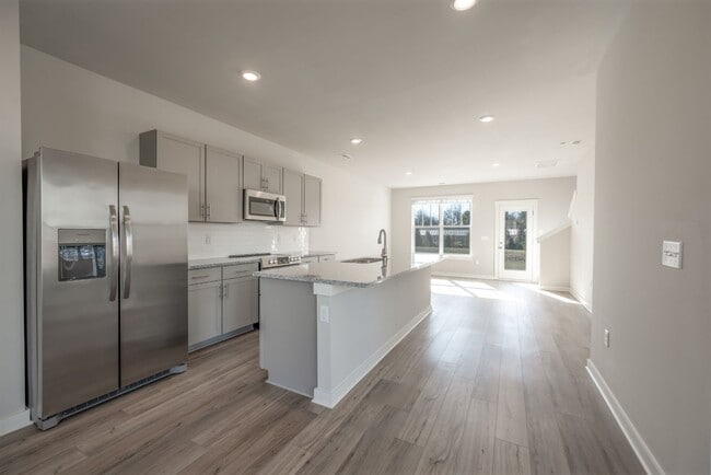 Building Photo - 4213 Gandalf Ln