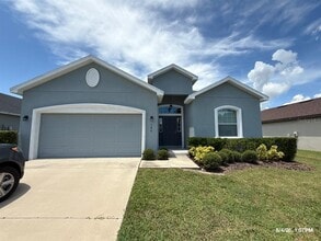 Building Photo - 146 Eloise Oaks Dr