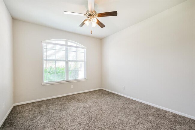 Building Photo - 18222 Sunniberg Ct