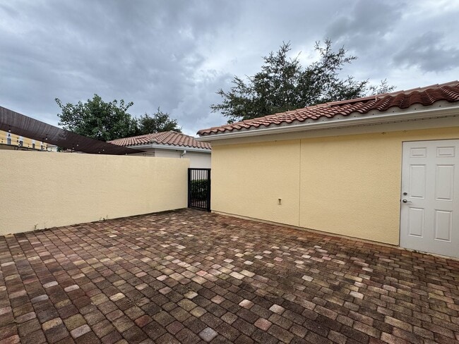 Building Photo - COMING OCTOBER!! Lake Nona 3 Bedroom 3 Bat...