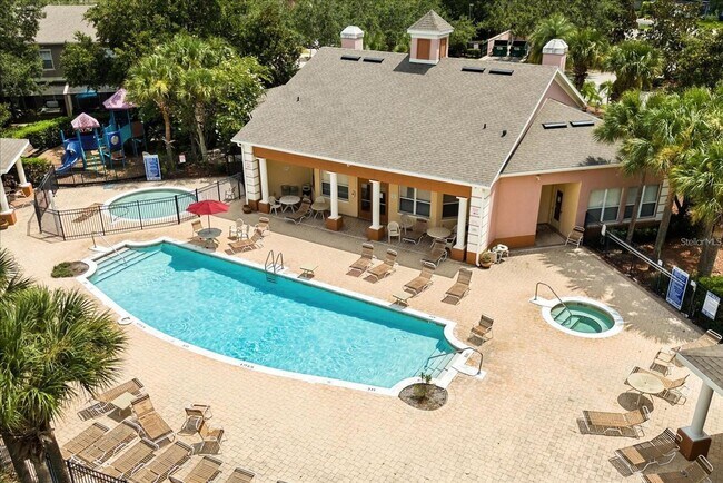 Building Photo - Resort Community Home