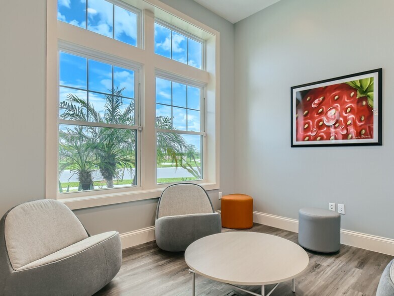 Building Photo - 2107 Saffron Walden Dr