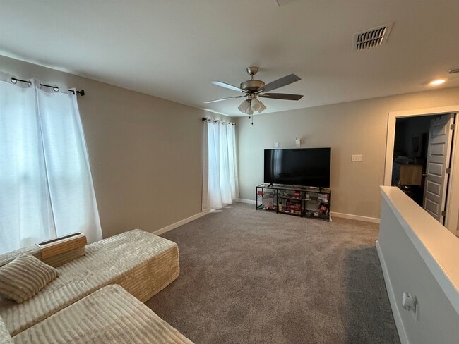 Building Photo - 1603 Ocaso Dr