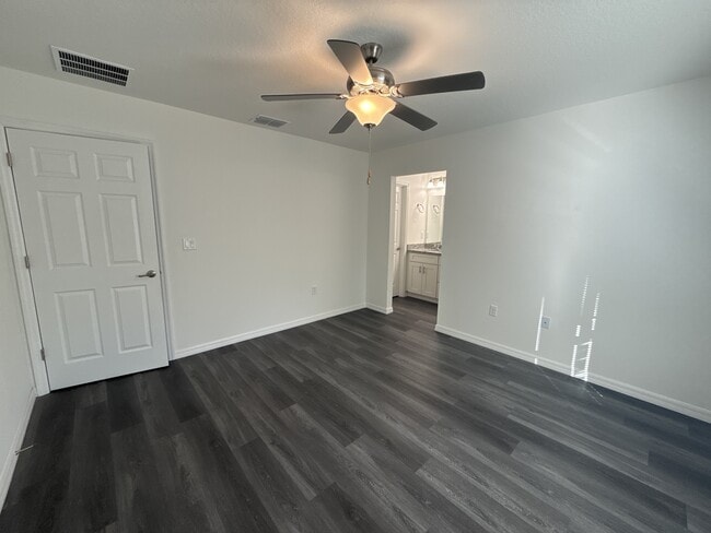 Building Photo - 2234 NW 65th Pl