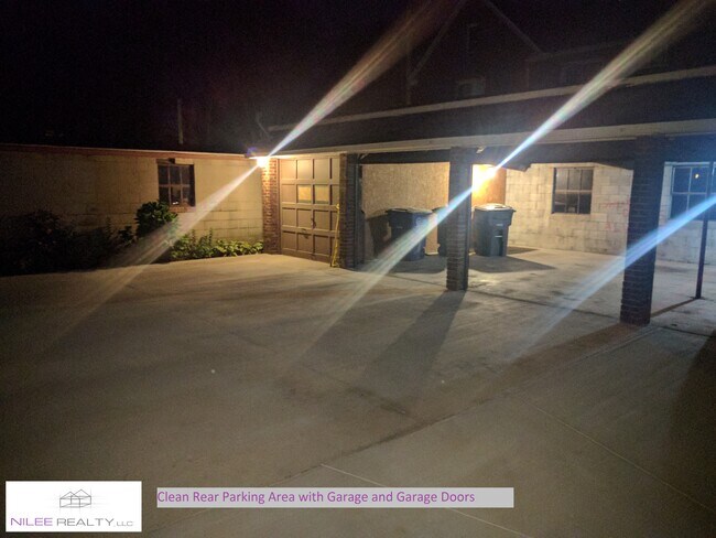 Building Photo - 3805 Torrance Dr