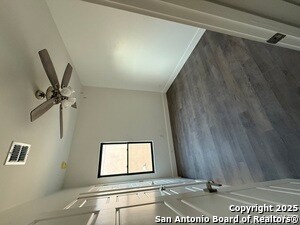 Building Photo - 110 Santa Paula Ave