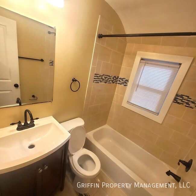 Building Photo - 302 63rd St NE