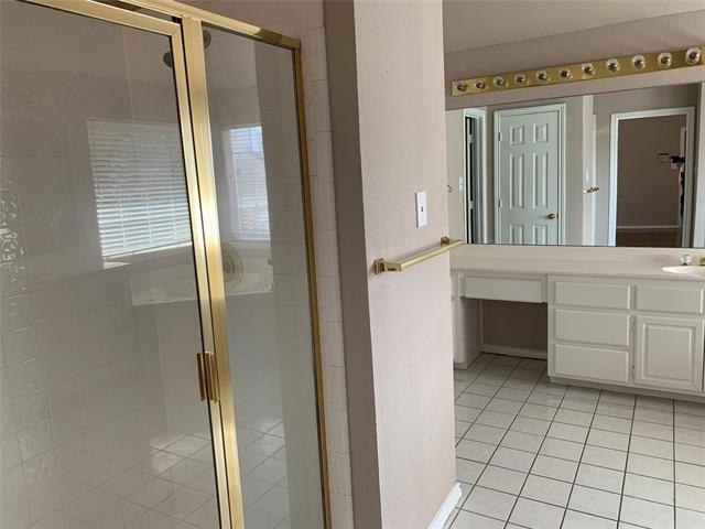 Building Photo - 3216 Charring Cross