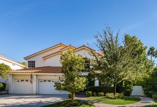 Building Photo - 174 Buena Ct