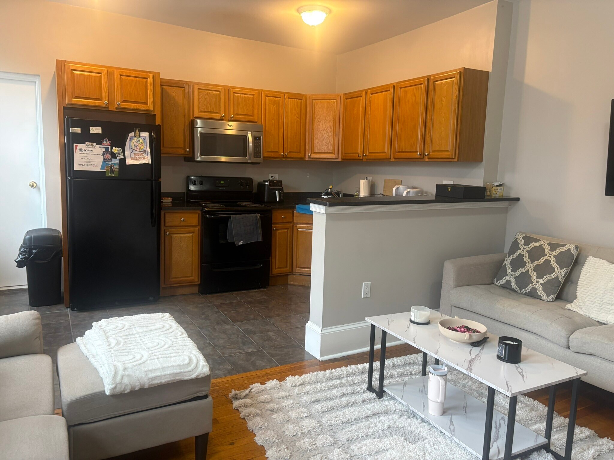 Building Photo - 1066 Commonwealth Ave