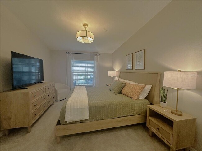 Building Photo - 14251 Heritage Landing Blvd