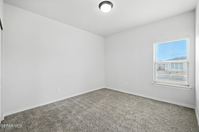 Building Photo - 14439 Aria Lopez Dr