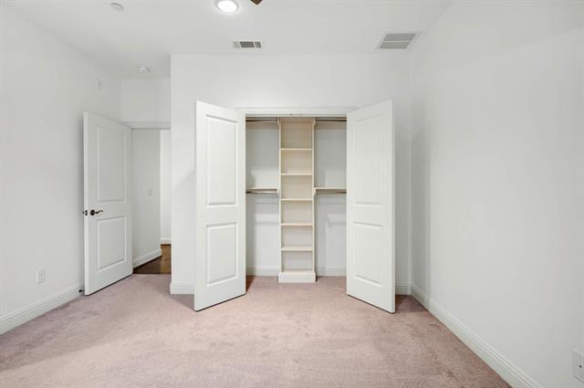 Building Photo - 4153 Hyer St