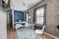 Building Photo - 1925 N Prospect Ave