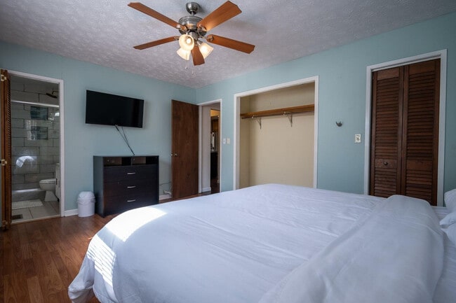 Building Photo - 157 Beaverdam Creek Rd