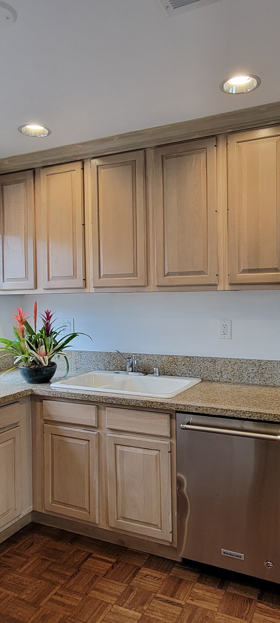 Building Photo - 17565 Bullock St