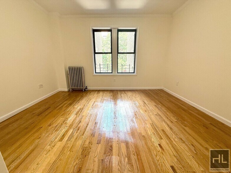 Building Photo - West 171st Street