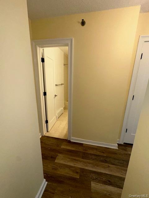 Building Photo - 14 Nosband Ave