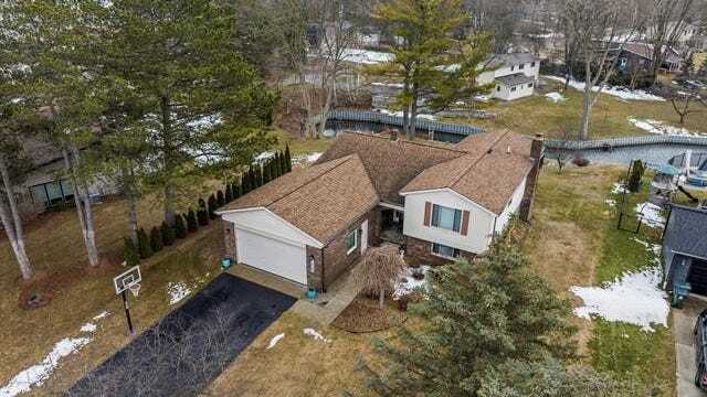 Building Photo - 330 Southwind Dr