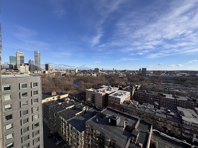 Building Photo - 1282 Boylston St