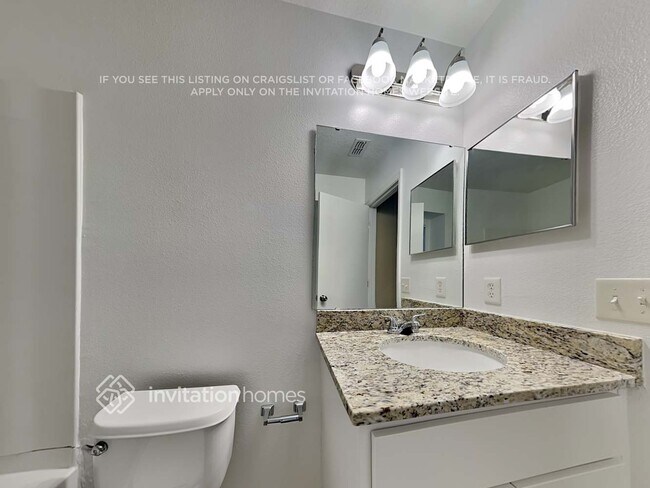 Building Photo - 5029 Gandross Ln