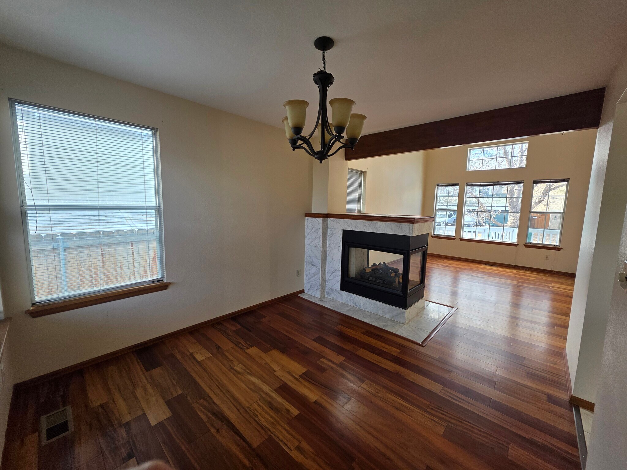 Building Photo - 7664 Halleys Dr