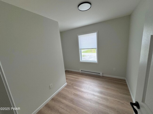 Building Photo - 125 Cobblestone Dr