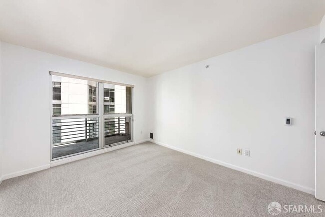 Building Photo - 400 Beale St