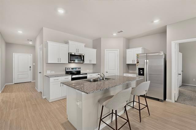 Building Photo - 332 Pecos Dr