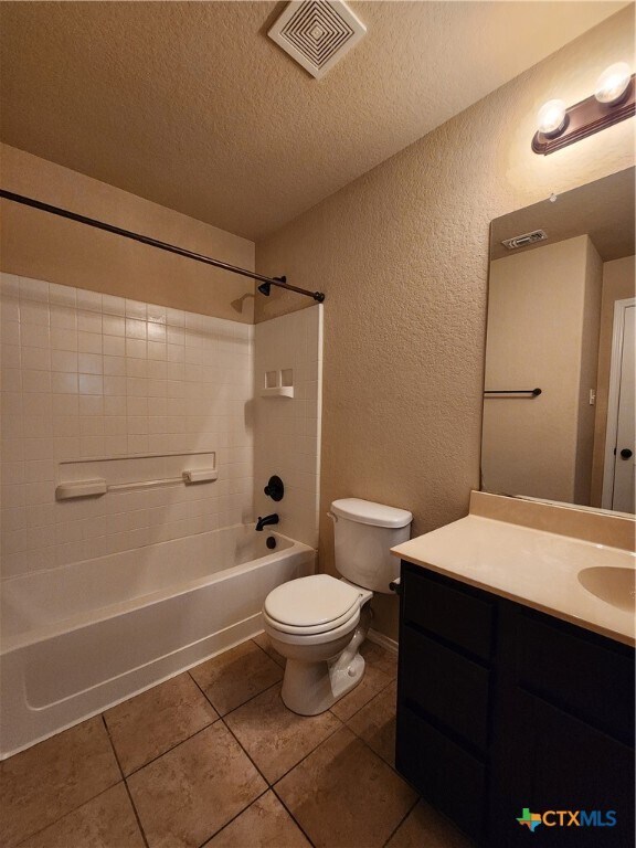 Building Photo - 305 Rosalie Dr