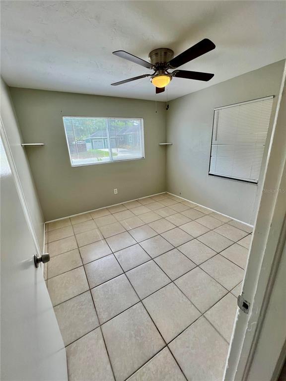 Building Photo - 7115 Orpine Dr N