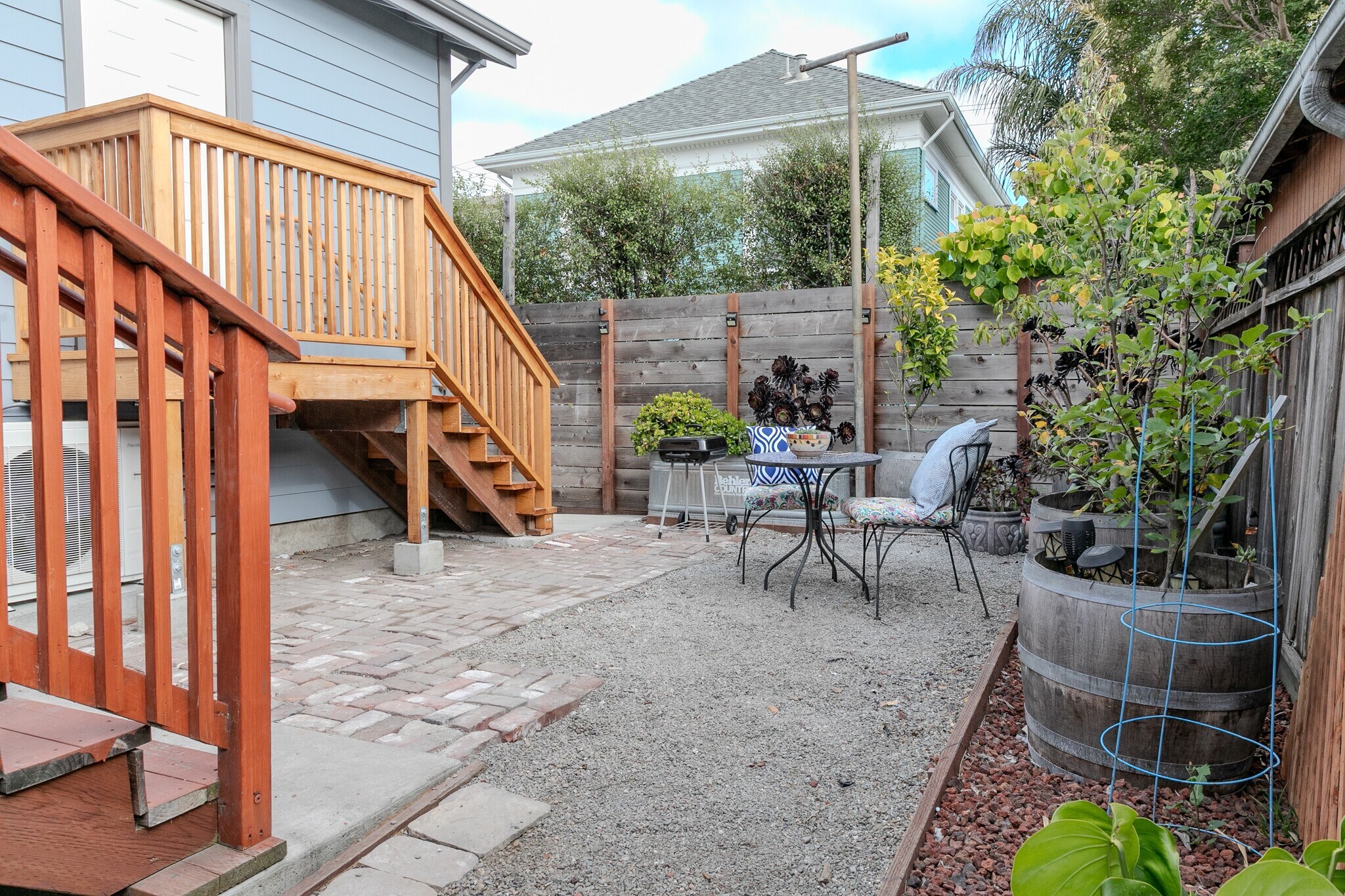 Building Photo - 1009 Arlington Ave